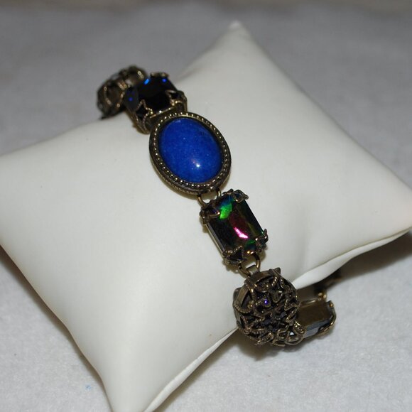 Sorrelli Big Bold Swarovski Crystal "Aurora Sky" Bracelet - Picture 4 of 8